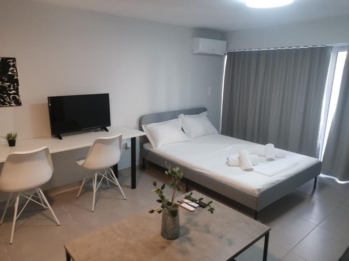 アテネNew Cozy Studio In Aigaleoアパートメント エクステリア 写真
